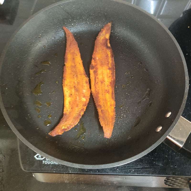 sole fish fried in hawkins futura pan