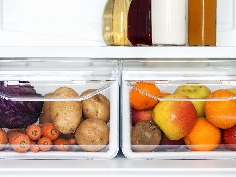 how to organize refrigerator - seperate fruits and vegetables